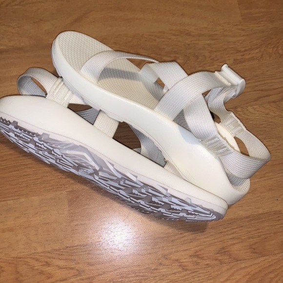 NWOB Chaco Z/1 Classic Multisport Sandals, Size 9 - Picture 9 of 13